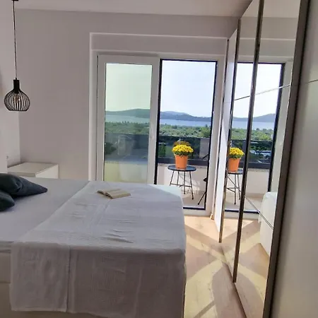 Duplex Enny Mit Meeresblick Villa *
