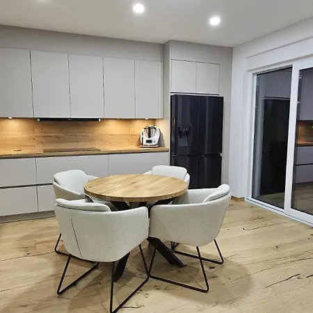 Villa Duplex Enny Mit Meeresblick Vodice