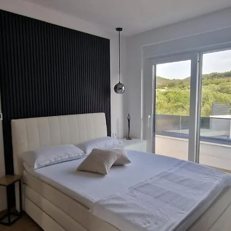 Duplex Enny Mit Meeresblick